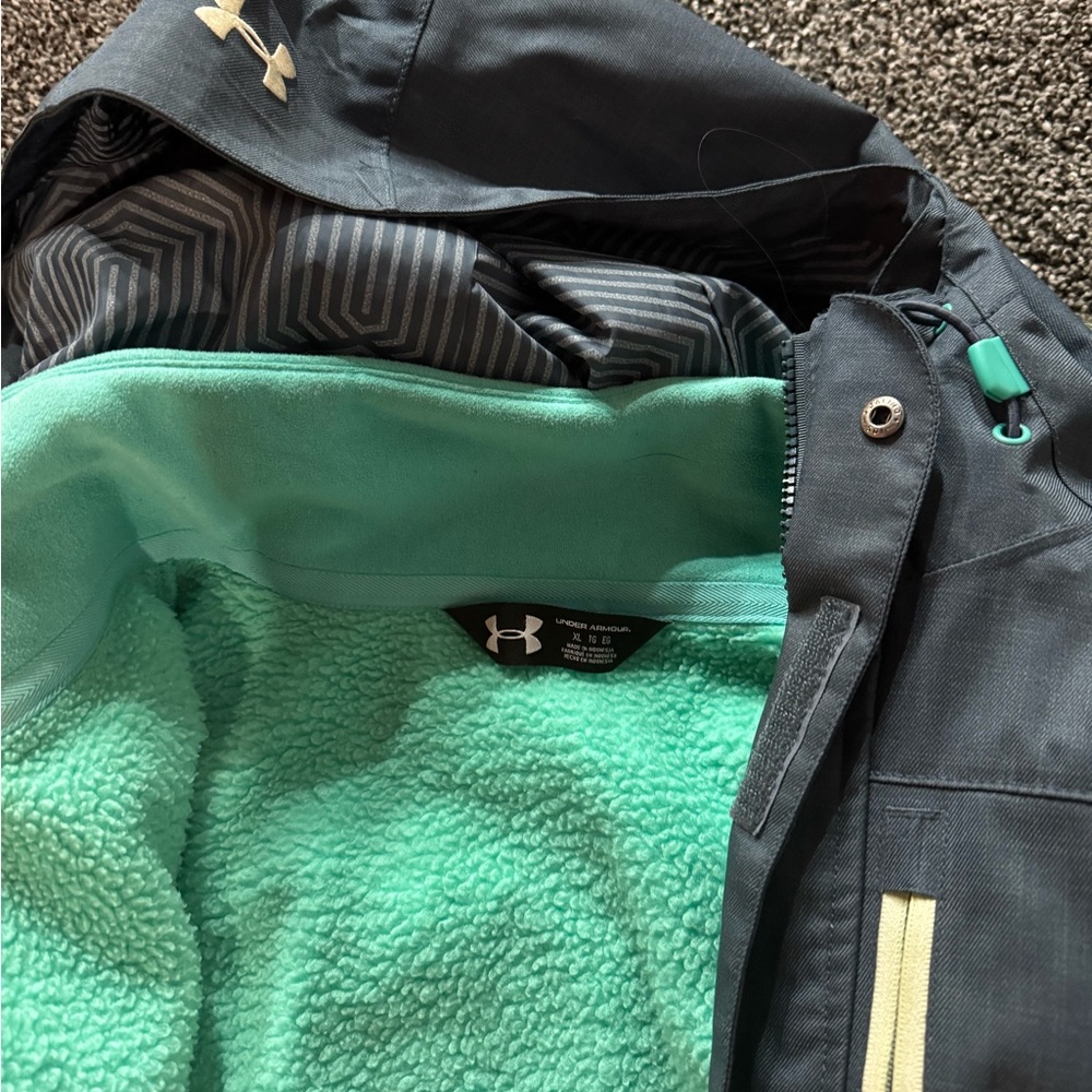 Under Armour Teal and Gray Jacket